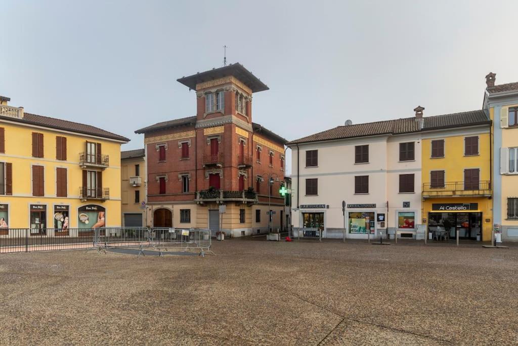 Appartamento Al Castello Galliate Esterno foto